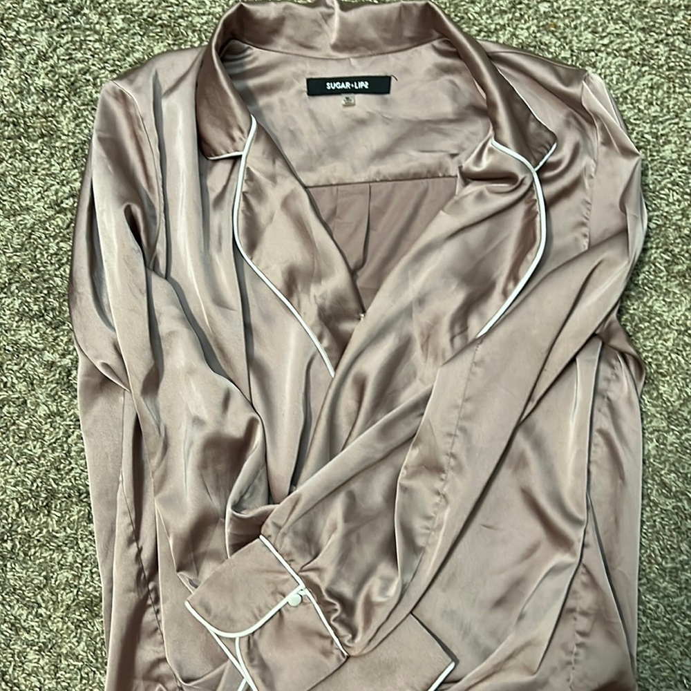Silky Sugar + Lips Pajama Top